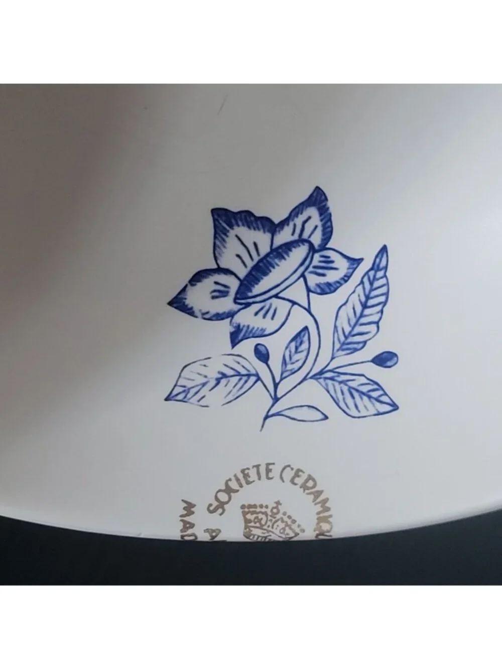 Large Pip Studio Heritage Blue and White Bowl Female Portrait Center
